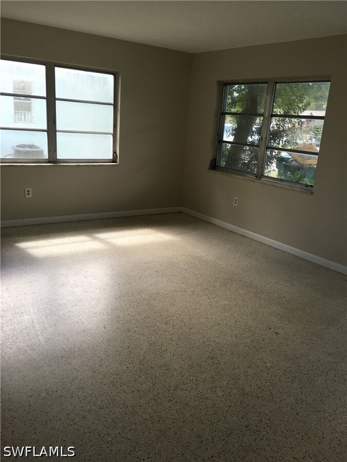 Photo - 914 San Remo Ave