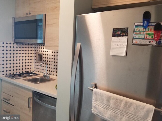 Photo - 1011 Arlington Blvd Unit 1040