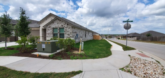 Photo - 1513 Ida Nell Pearson St