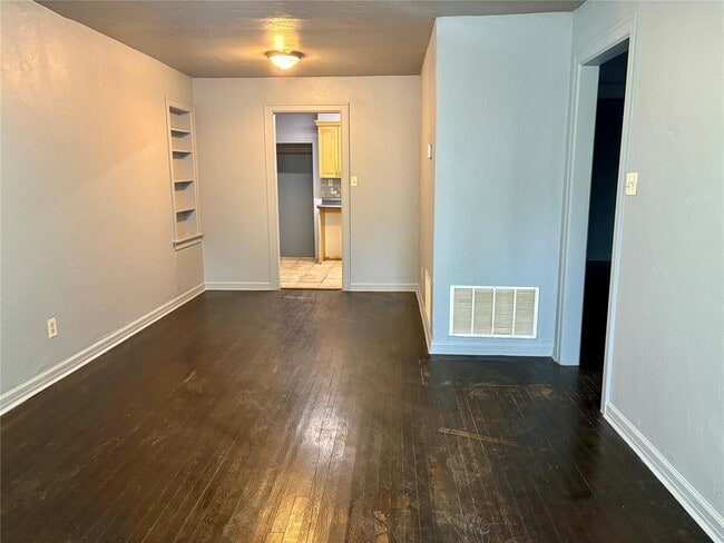3113 NW 32nd St