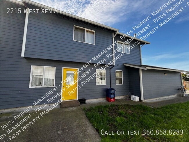 Building Photo - 2215 W Xenia Ln