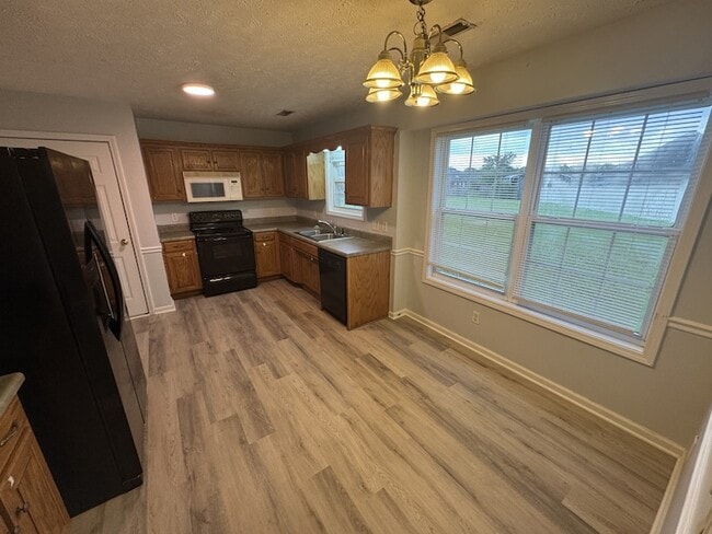 7017 Westfork Dr