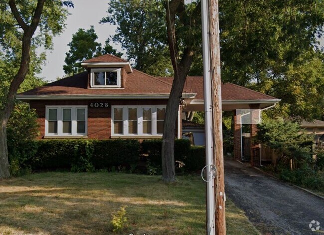 Building Photo - 4028 Old Grand Ave Rental