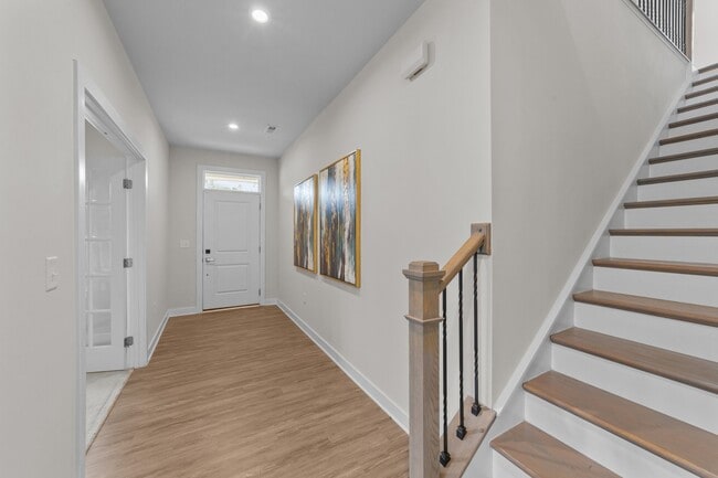 Photo - 3700 Horton Hill Dr