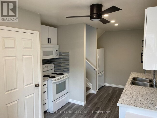Photo - 238 Burnside Dr