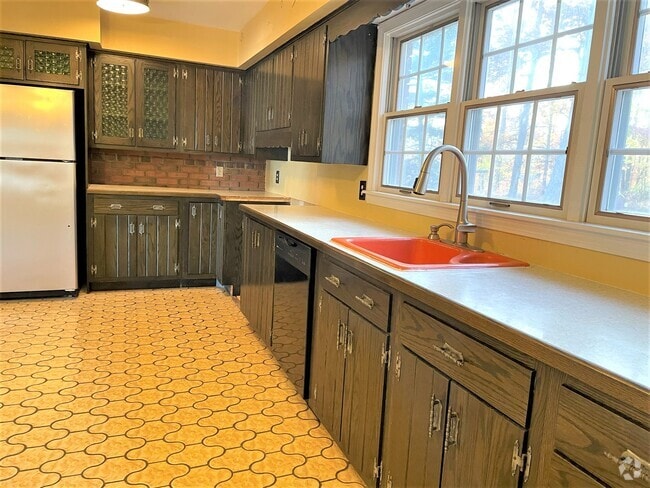 Building Photo - 6466 Timberlake Ter Rental