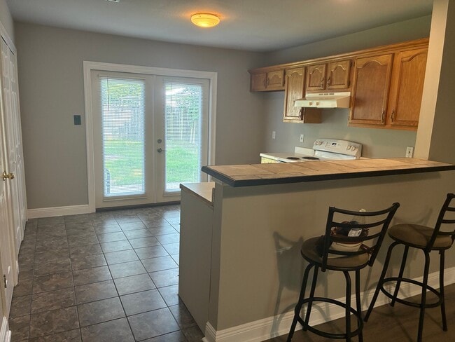 Photo - 57376 Beech Ave