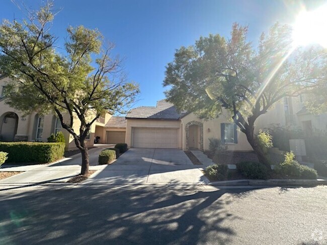 Building Photo - 3 Bedroom house in Summerlin