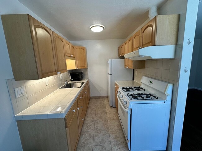 Photo - 2334 Browning St Unit Yee Browning #1