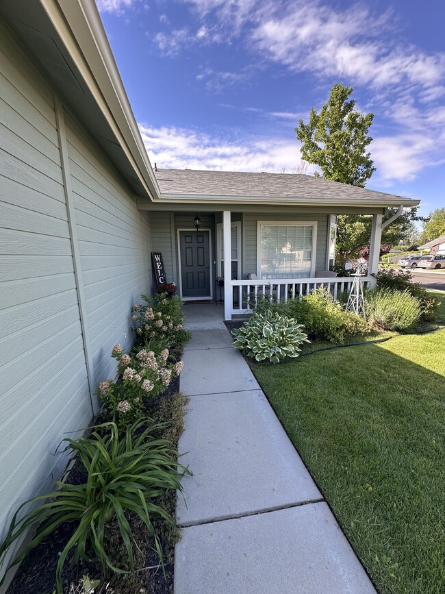 Photo - 11051 W Capella St