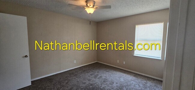 Photo - 1665-1679-1679 Ballard Dr Unidad 1667