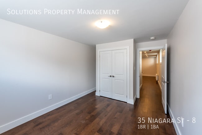 Photo - **Cozy 1 Bedroom in a Newly Renovated Property** Unité 8