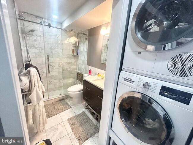 Photo - 200 Locust St Unit 27H