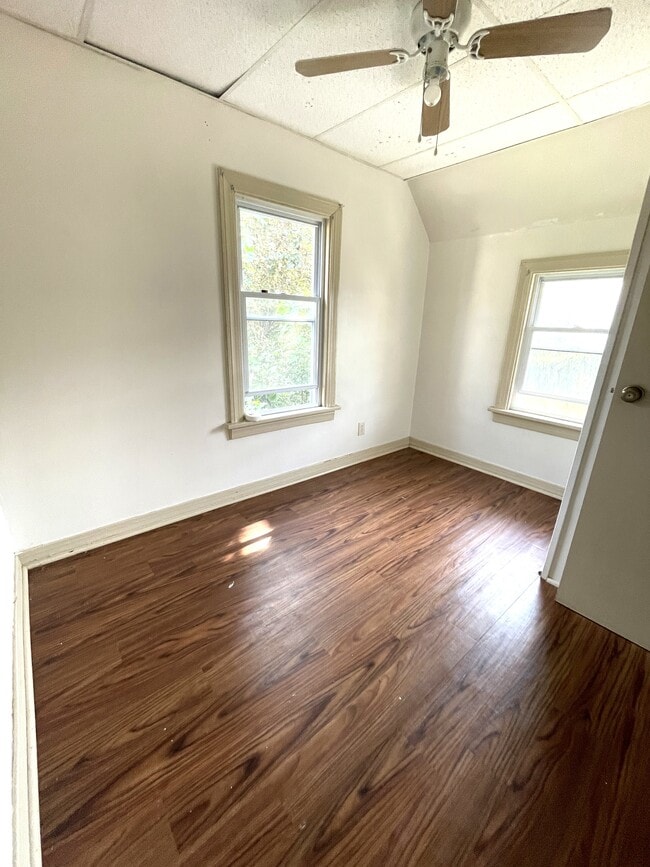 Photo - 951 W 21st St Unit 2