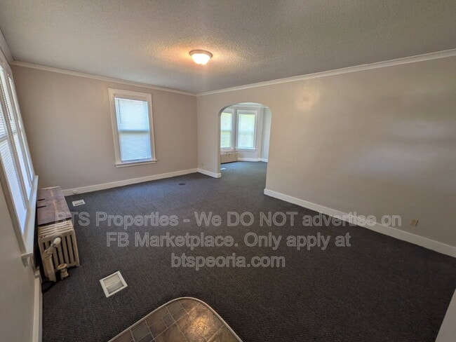 Photo - 1530 W Barker Ave