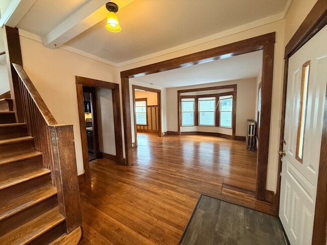 Photo - 4 Bedroom, 1.5 Bath Home – North East Grand Rapids