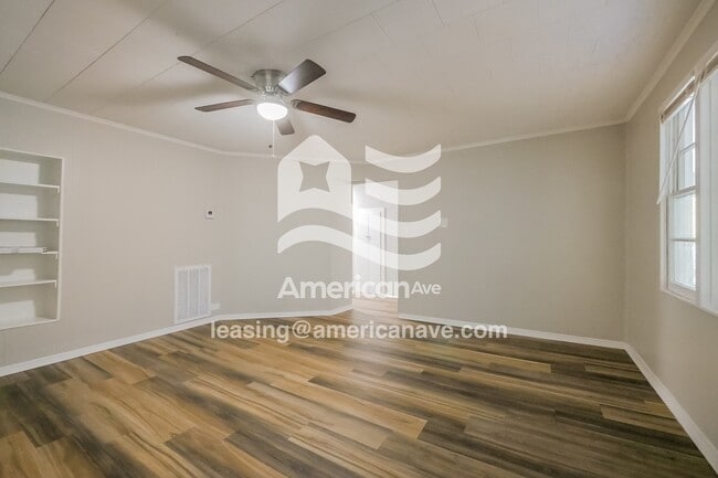 Photo - 818 Truitt Ave