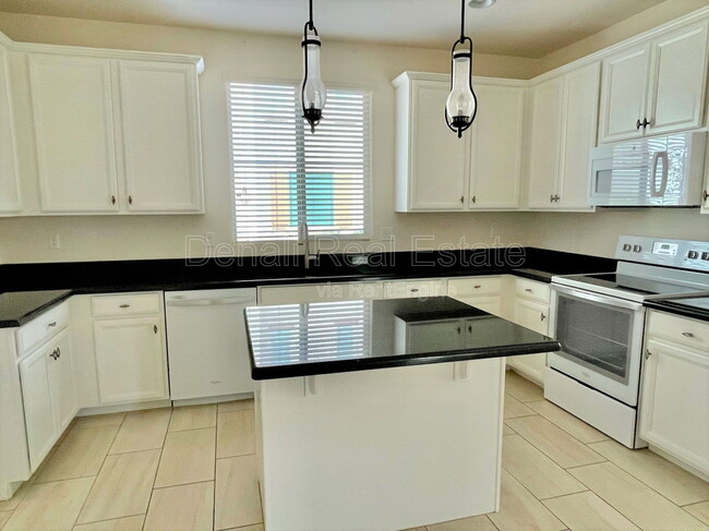 Photo - 17747 W Banff Ln