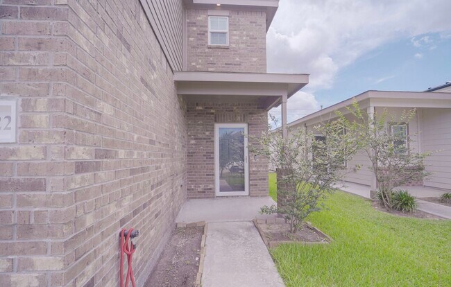 Photo - 10622 Cashew Run Ln