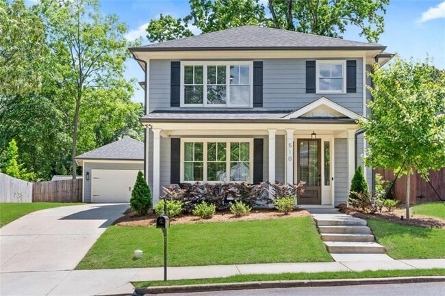 Photo - 510 Oak Dr House