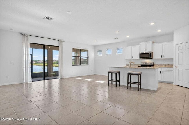 Photo - 830 Remington Green Dr SE