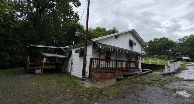 Photo - 801 Rutledge Dr