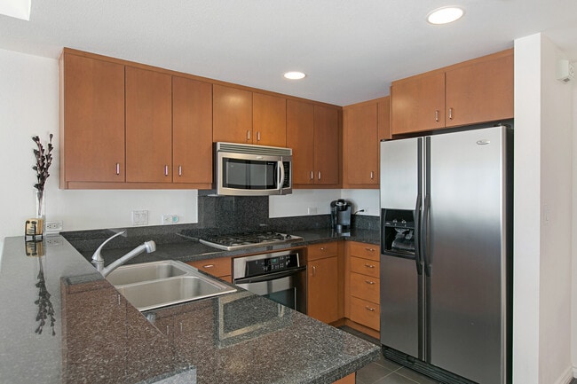875 G St Unit 508