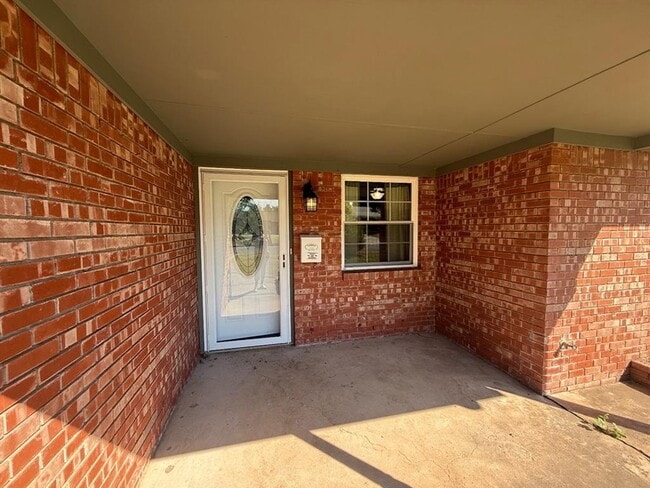 Photo - 2625 NW 51st St