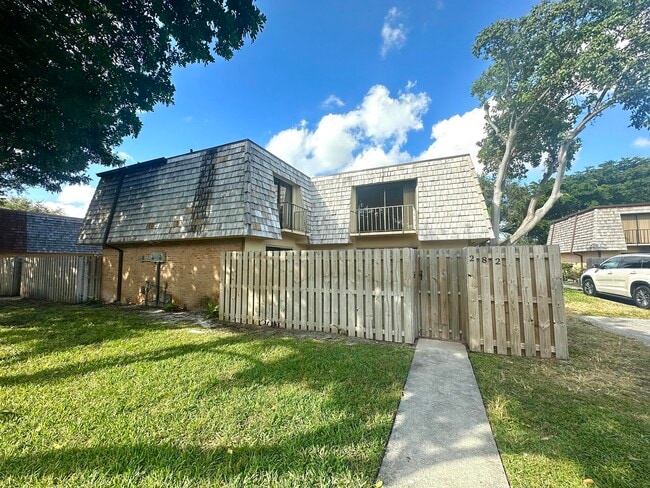 Building Photo - 282 Arabian Rd