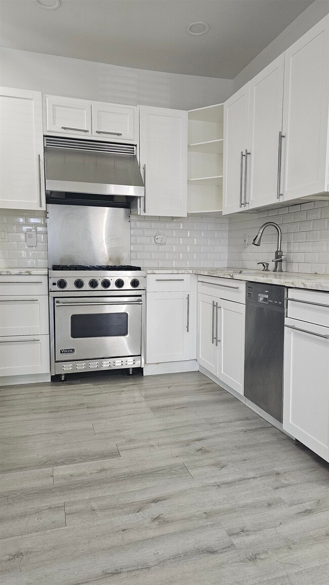 Photo - 215 Mallory Ave Unit 1