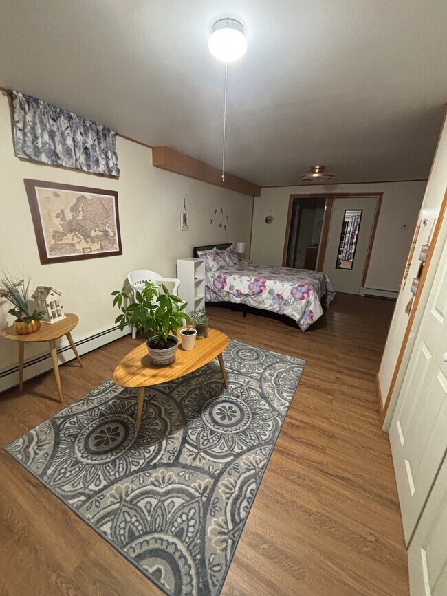 Photo - 615 June St Unidad Ground floor