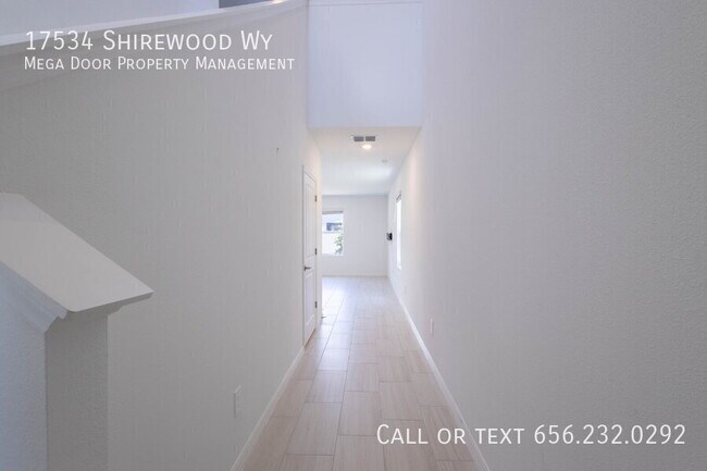 Photo - 17534 Shirewood Wy