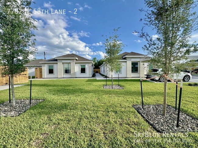 Building Photo - 7702 N 58th Ln Unit 2