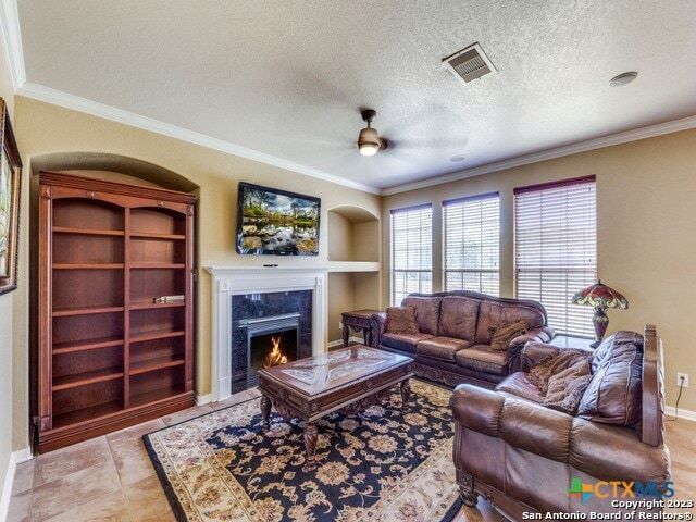 Photo - 109 Clear Water