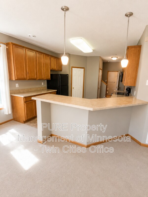 Photo - 40 River Woods Dr W