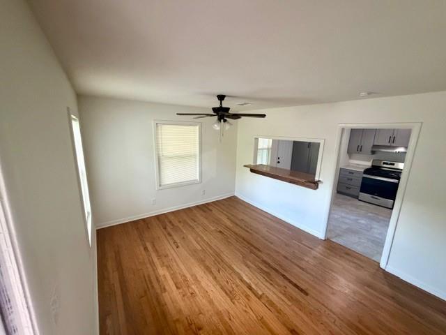 Photo - 822 Woodleigh Dr