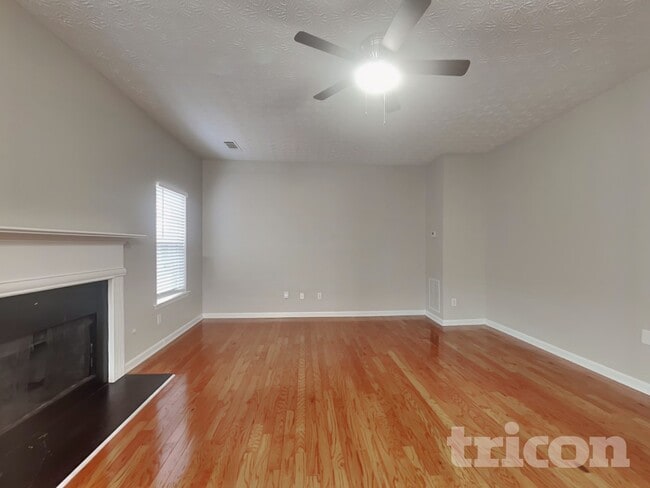 Photo - 12573 Lakeside Pkwy