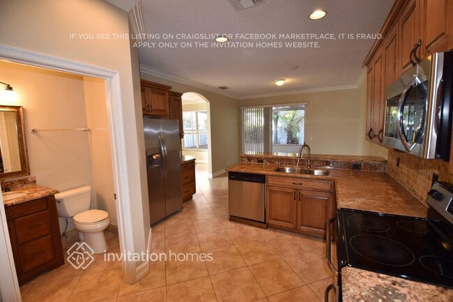 Photo - 7901 Lakewood Cove Ct