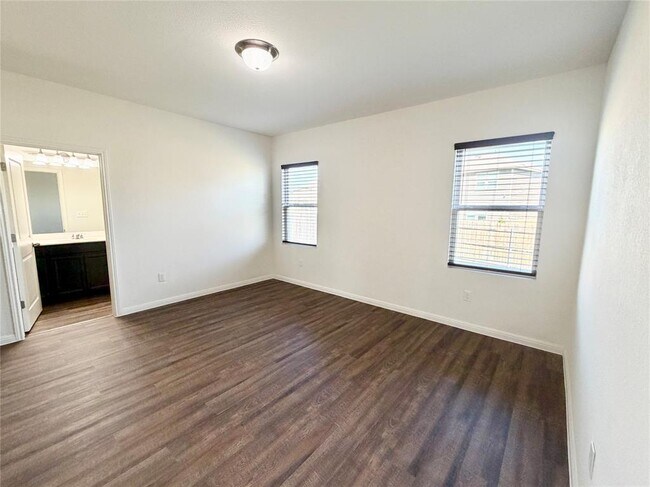 Photo - 360 Bell Rings Dr