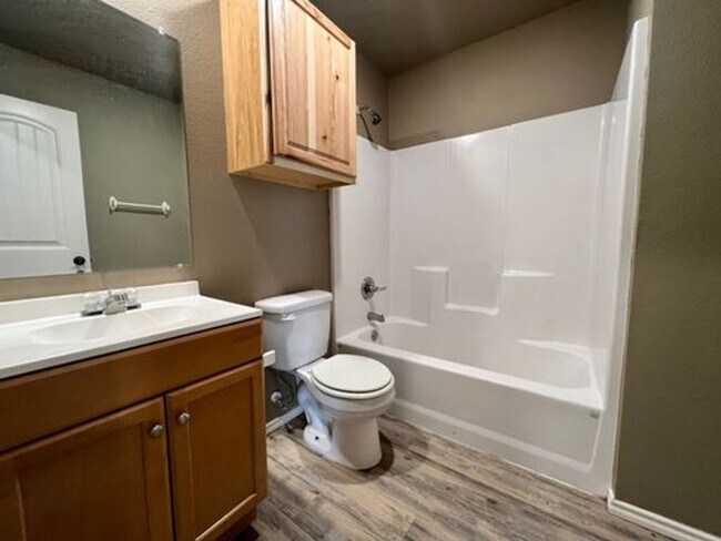 Photo - MOVE-IN SPECIAL: $500 Off First Month's Rent