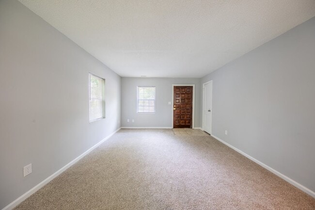 Photo - 1128 Wilkins Dr