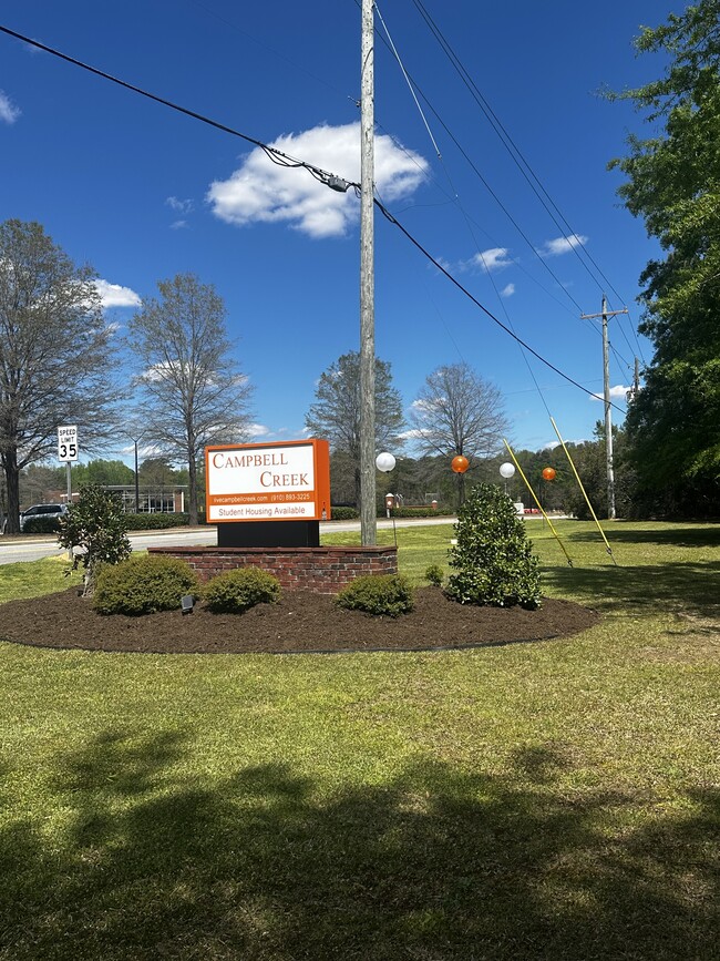 Campbell Creek Apartments
