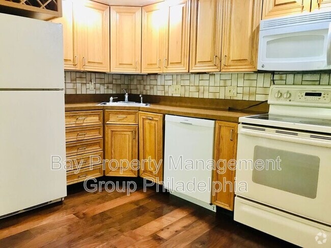 Building Photo - 183 Bishop Dr Rental