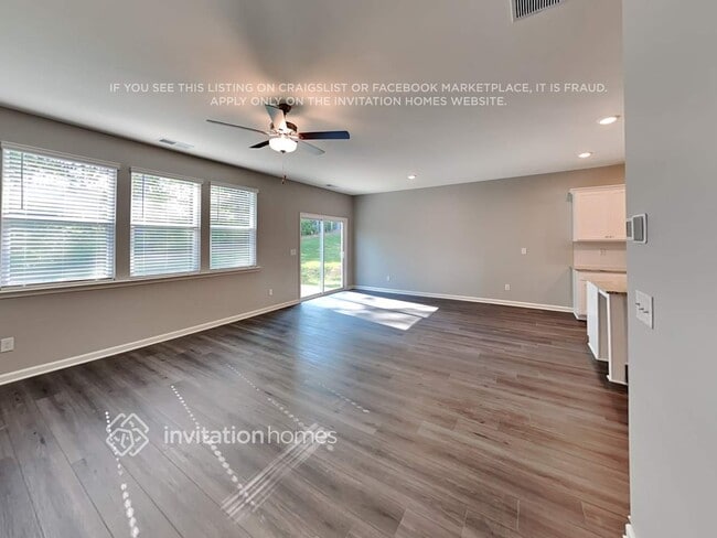 Photo - 187 Webster Cir