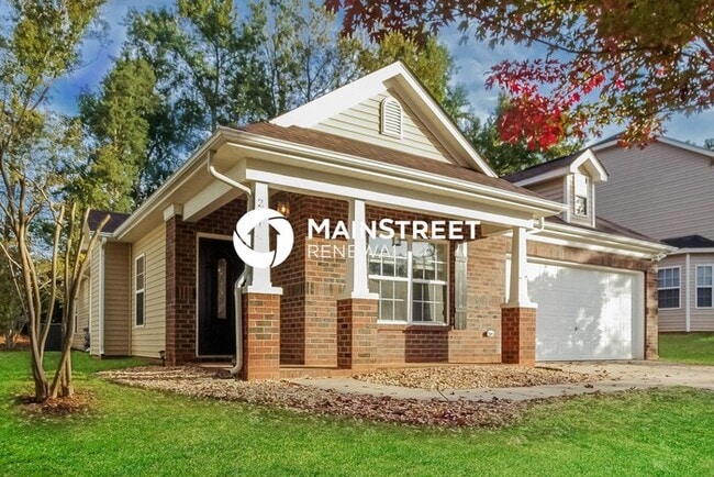 Photo - 4 Bedroom Pet-Friendly Home in MONROE, NC with Main Street Renewal
