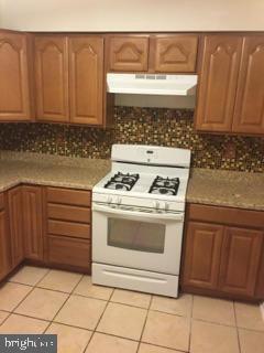 5558 E Boniwood Turn
