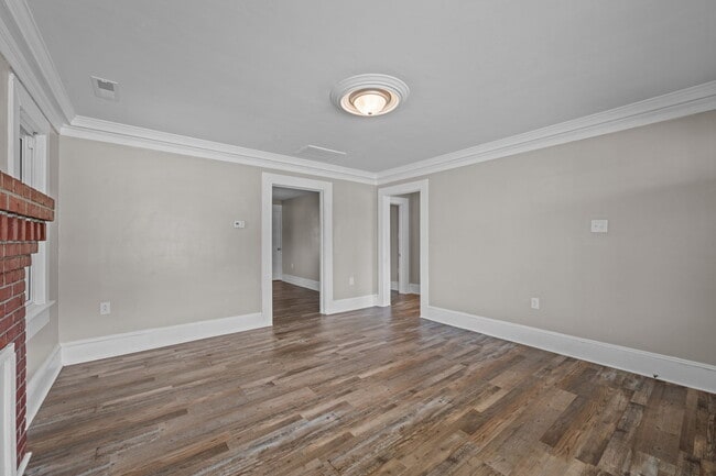 308 Norwood St