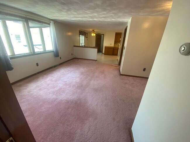Photo - 53 Linden St Unit 2