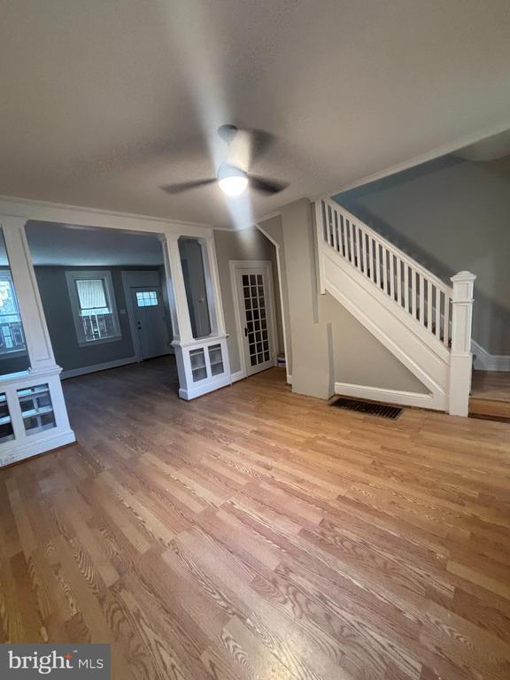 Photo - 624 Poplar St