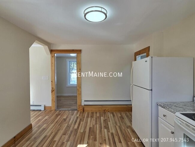 Photo - 90 Newbury St